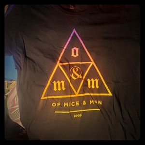 Of Mice & men band tshirt size L